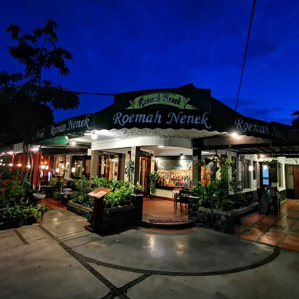 Roemah Nenek