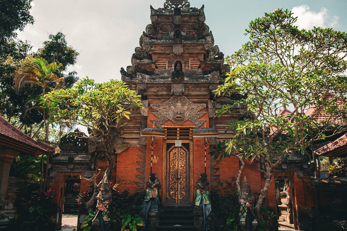rumah adat bali