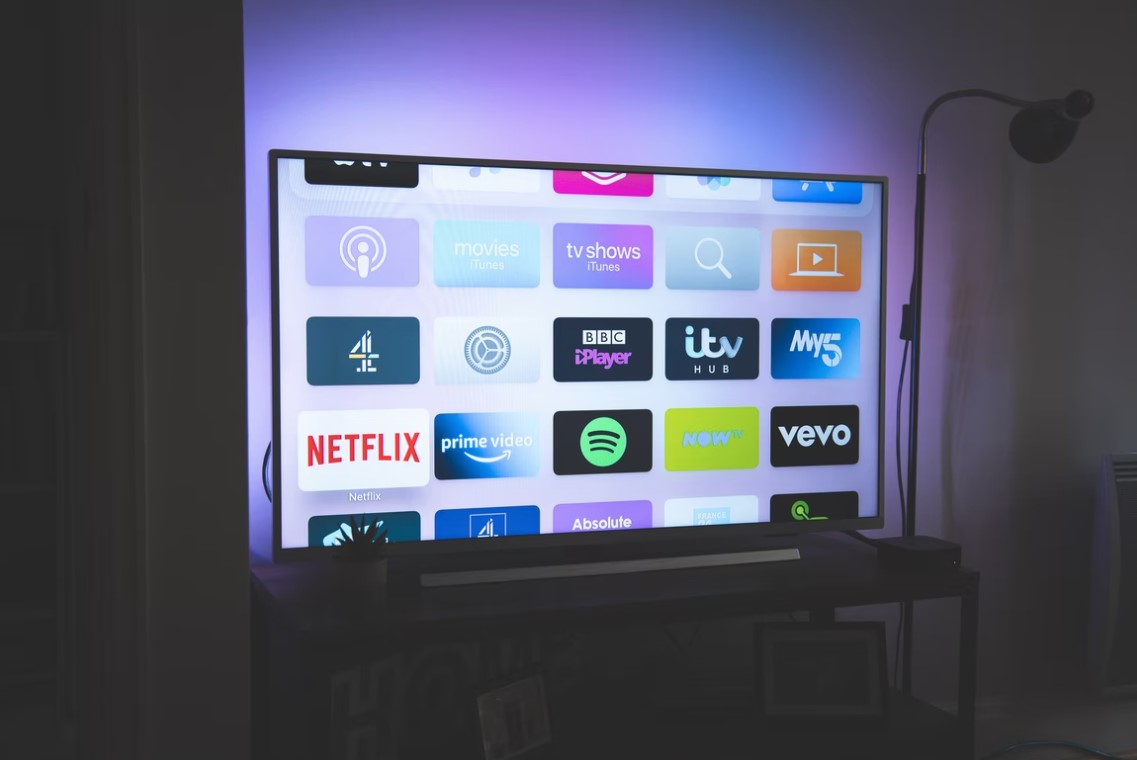 Resolusi layar smart TV tips membeli smart TV