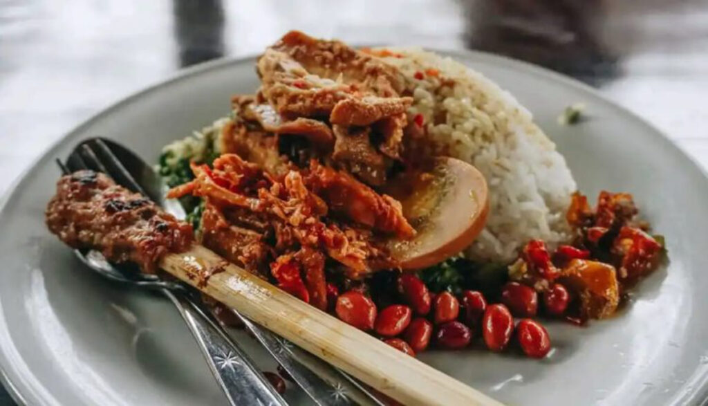 Warung Nasi Ayam Ibu Mangku Kedewatan Ubud