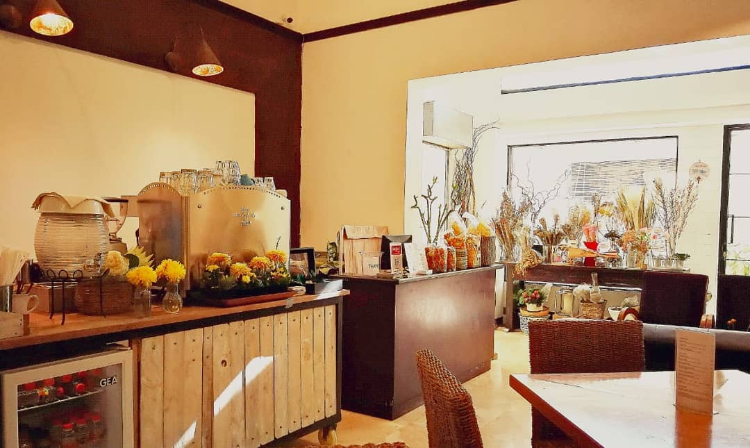 Gaea Coffee & Flower Shop