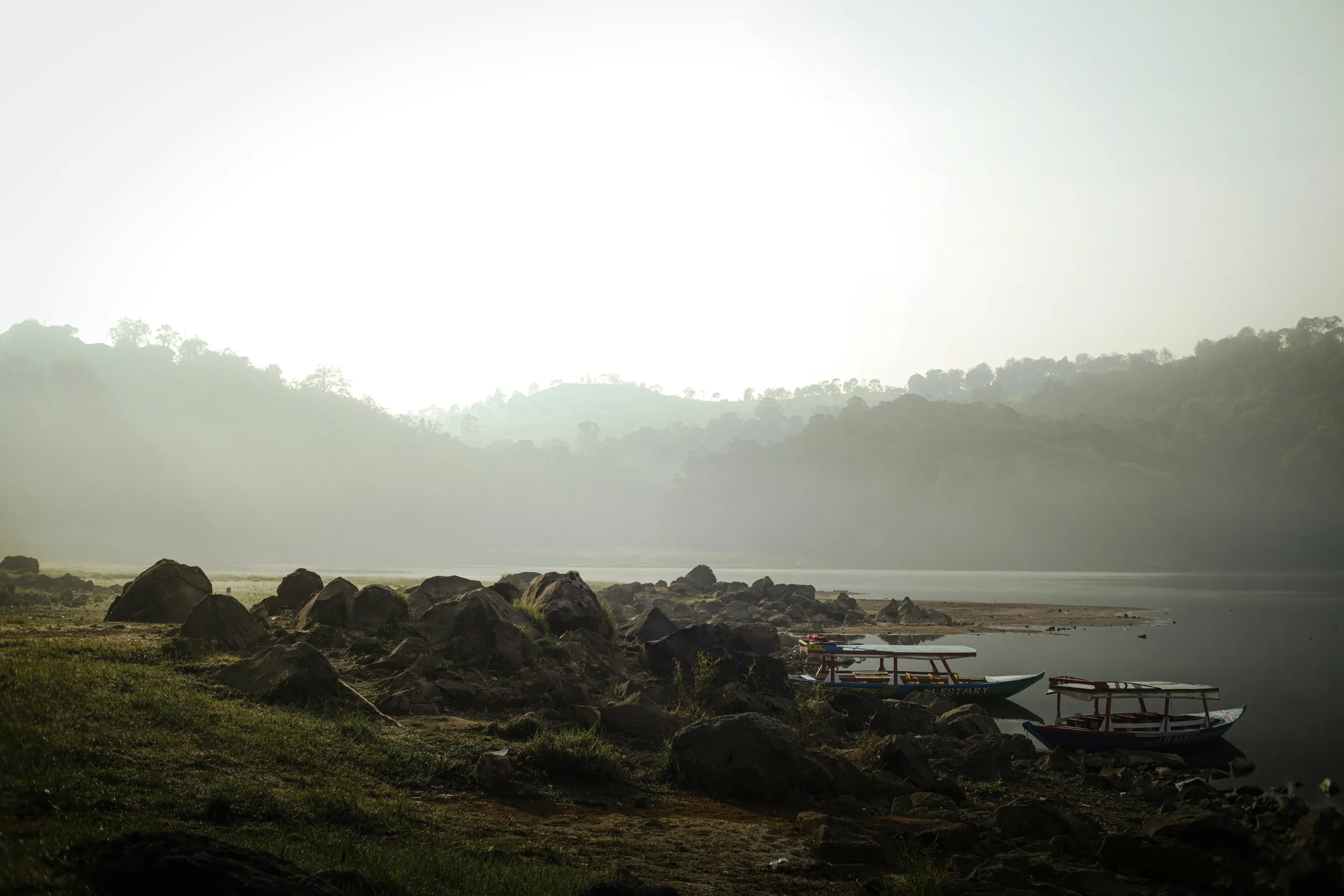 wisata romantis batu cinta situ patenggang