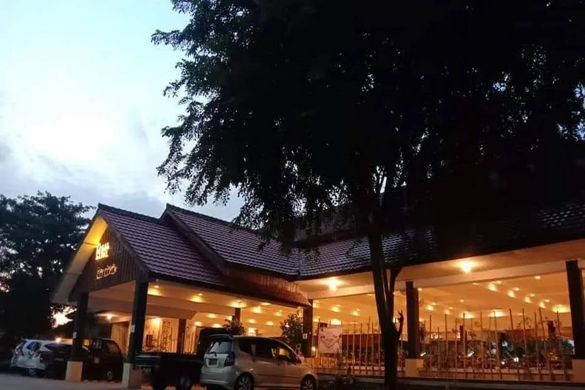 Restoran Bukit Randu Bandara