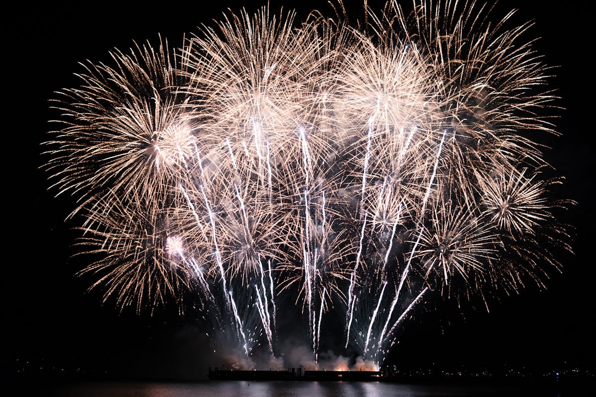 pesta kembang api