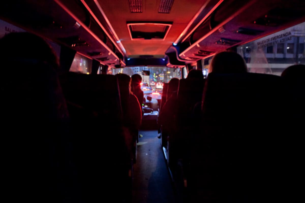 Ketahui 7 Tips Perjalanan dengan Bus Malam Agar Kamu Selamat Sampai Tujuan
