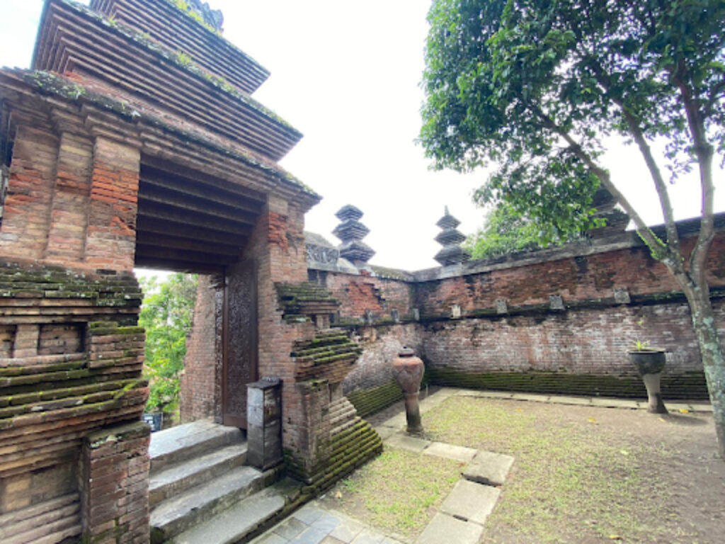 Makam Raja-Raja Mataram Kotagede