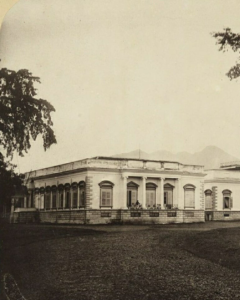 Sejarah Istana Bogor