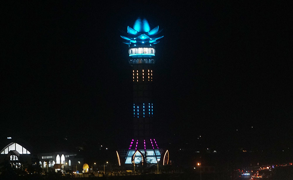 Menara Pandang Teratai Purwokerto