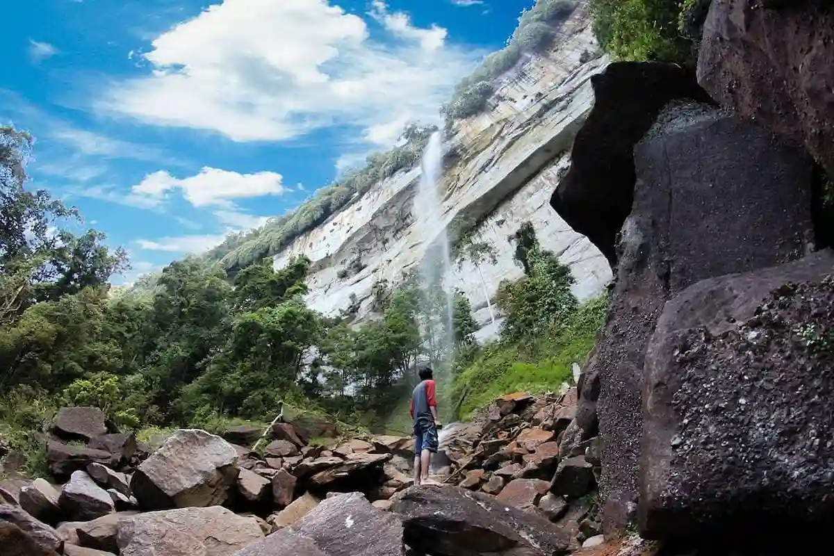 Air Terjun Batang Kapas (130-150 meter)