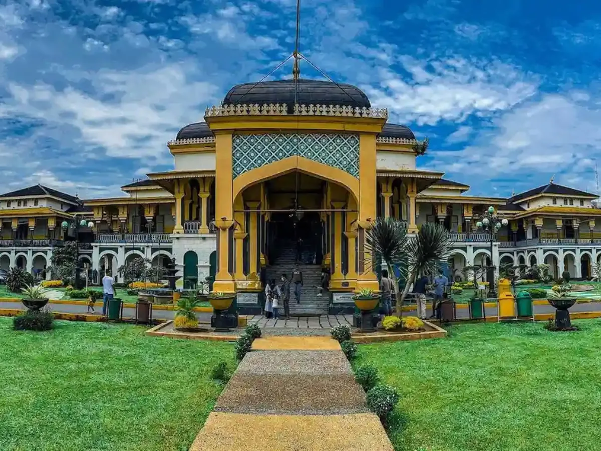 Istana Maimun