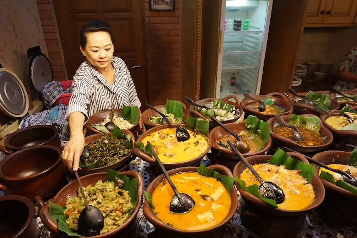 best restaurant in semarang - Rumah Makan Selera Indonesia