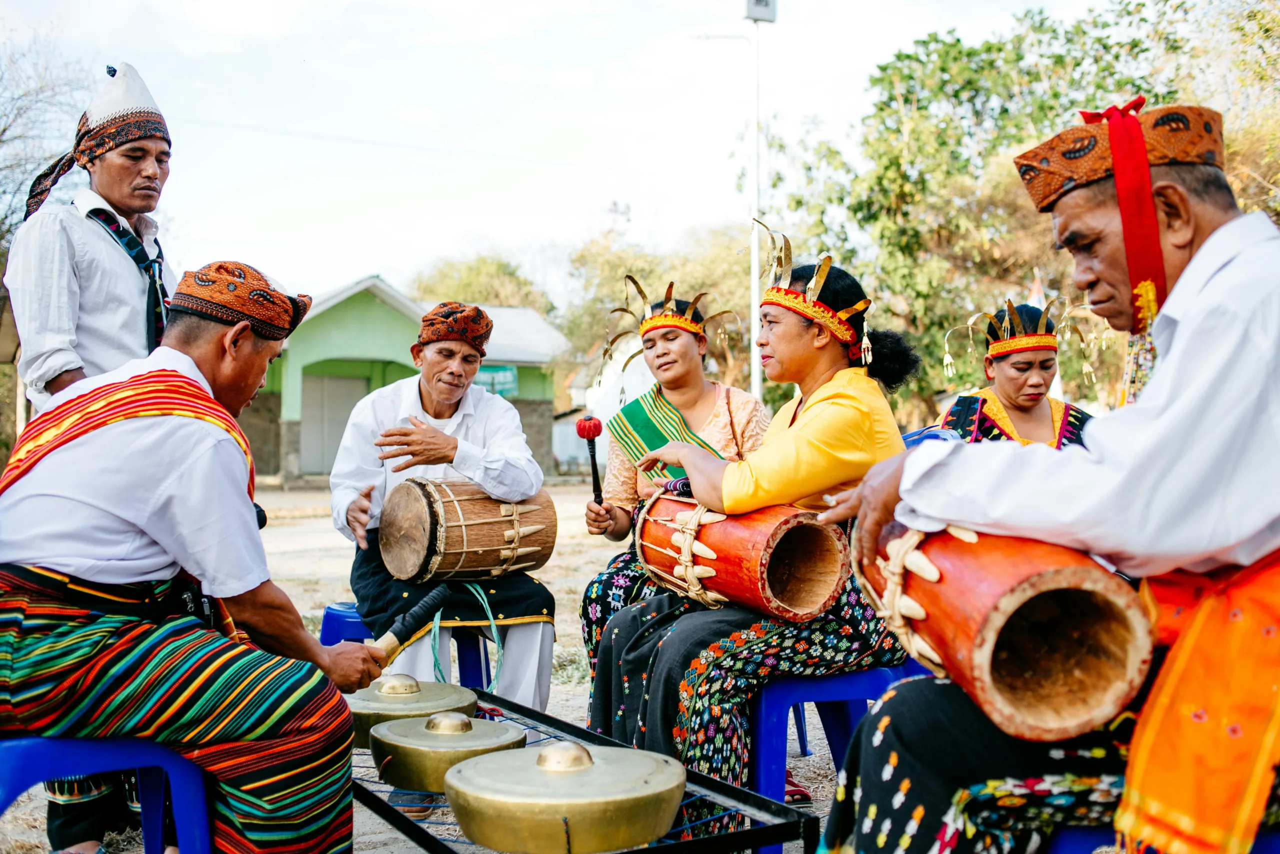 pakaian adat ntt