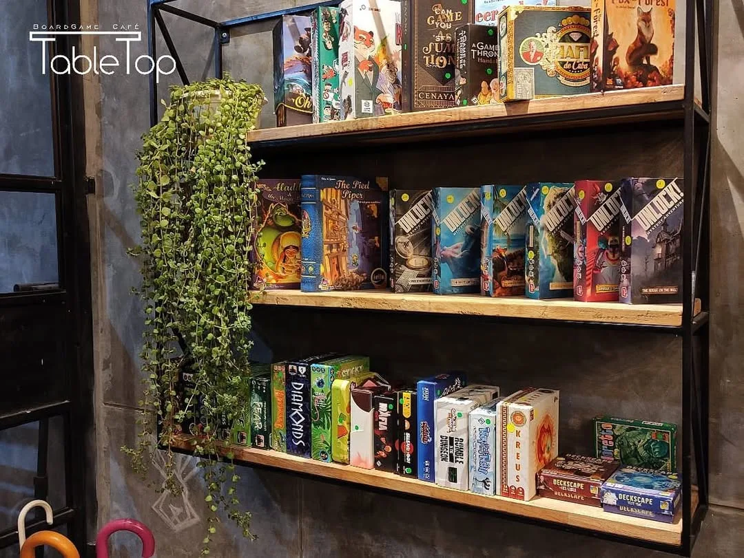 tabletop boardgame cafe