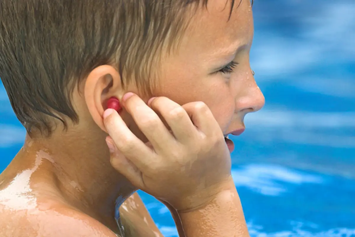 telinga sakit setelah berenang