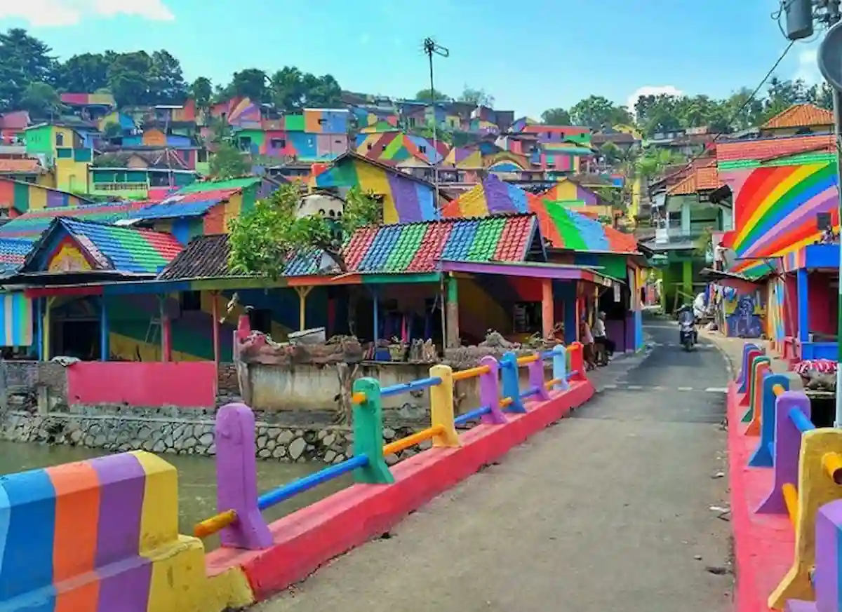 Kampung Pelangi di Semarang