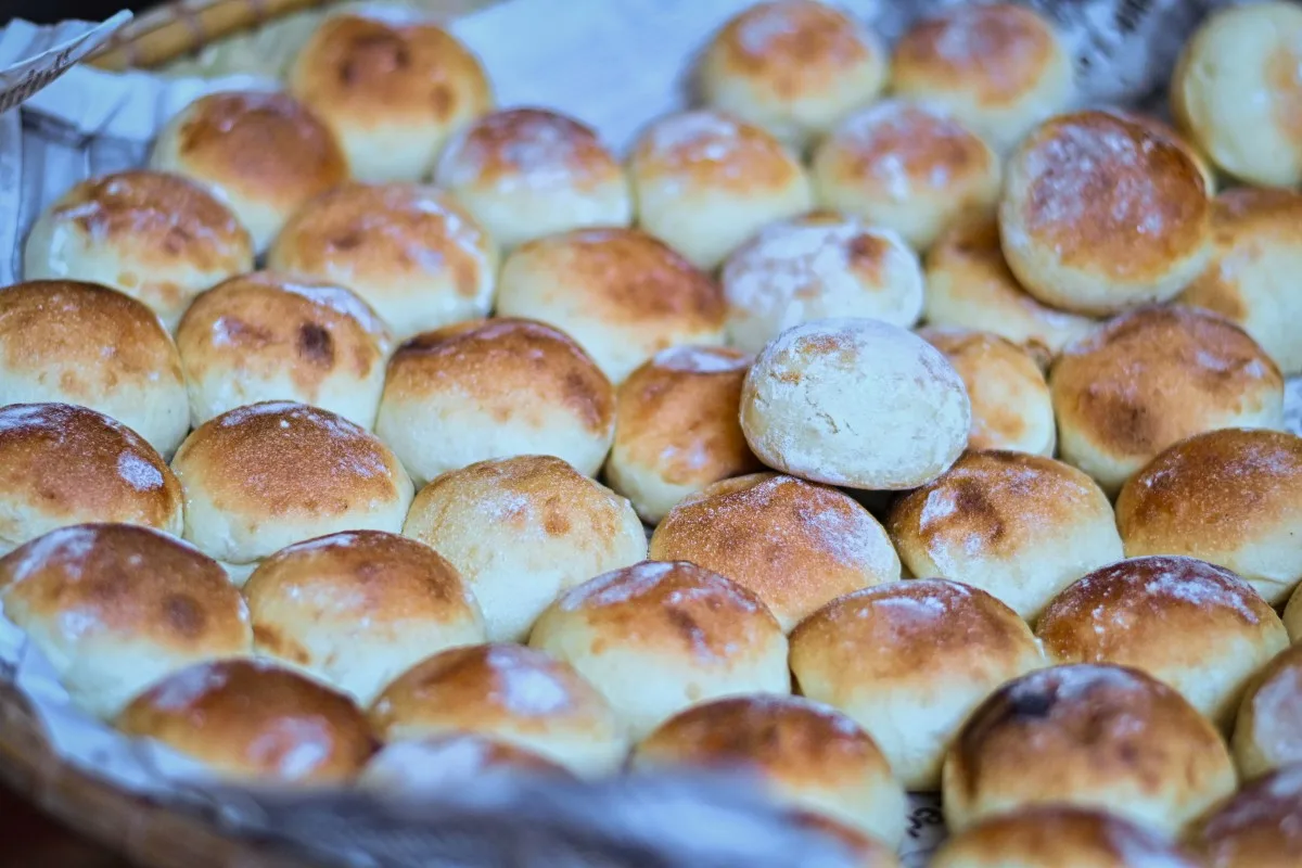 kue gambung bakar, oleh-oleh khas makassar (1)