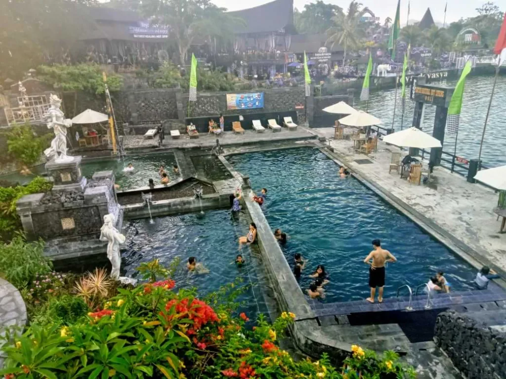 Batur Natural Hot Springs (Toya Bungkah)
