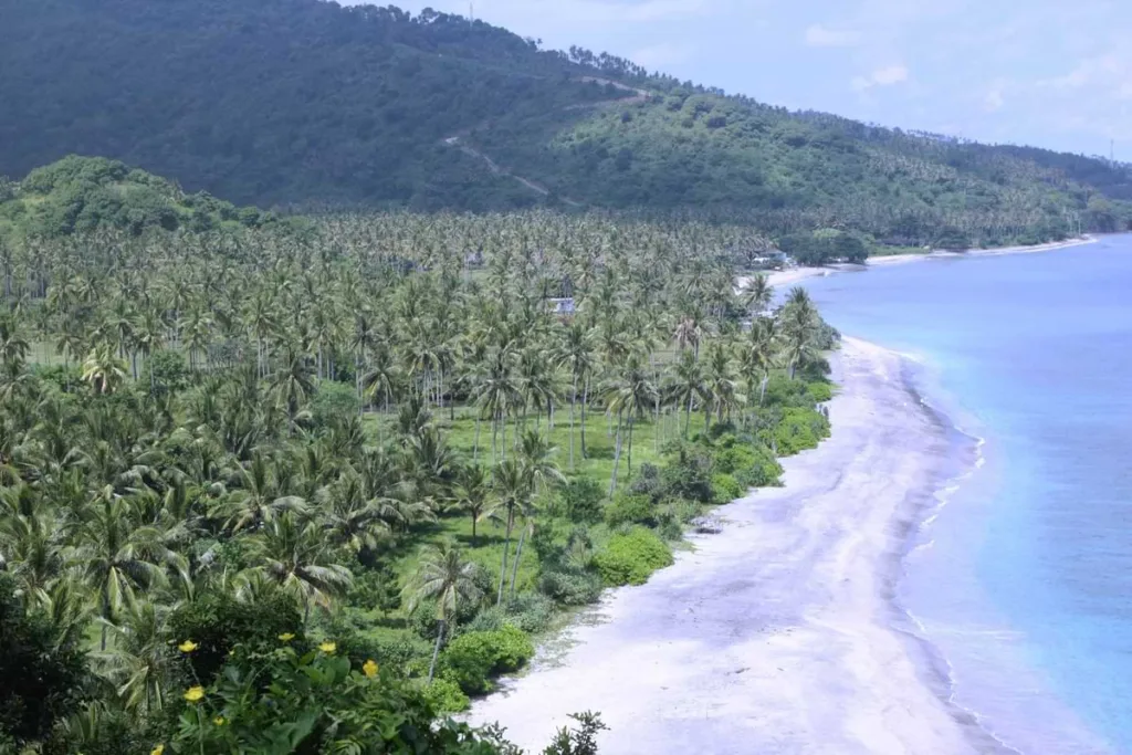 Senggigi Beach - best beaches in Lombok