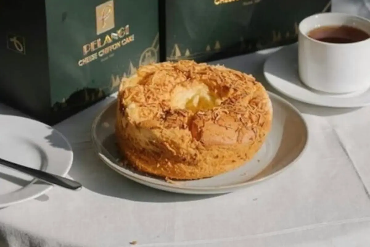 Chiffon Cake Pelangi Cafe