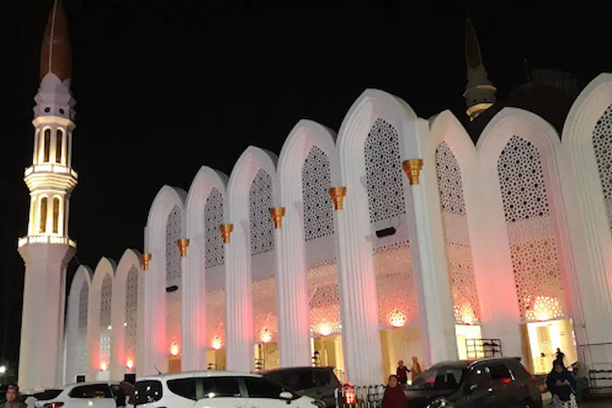 Masjid Darussalam Kota Wisata