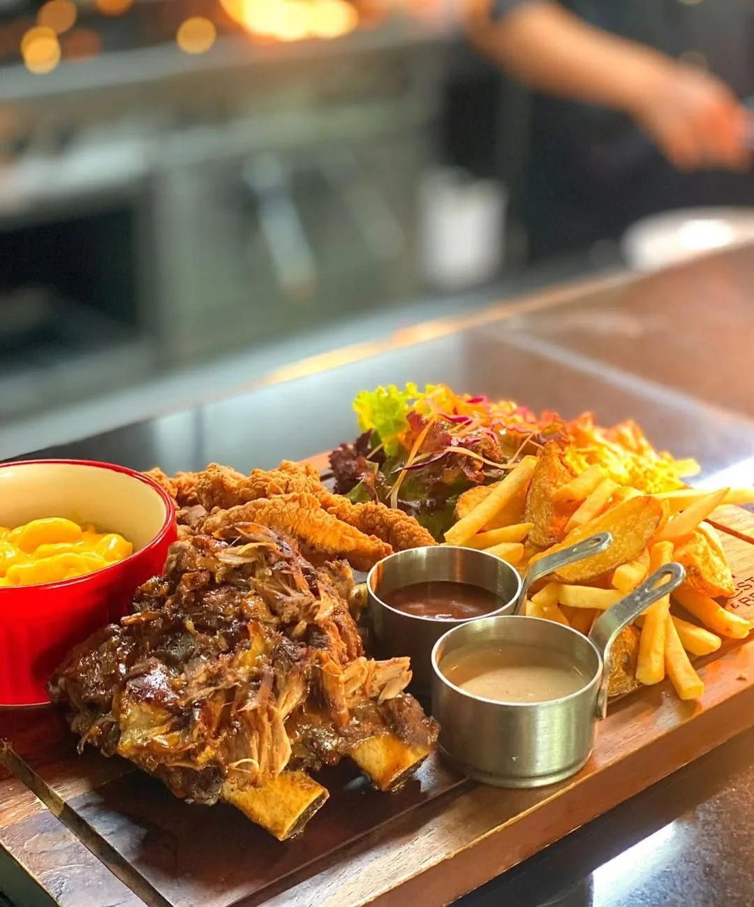 Roaster And Bear Restaurant