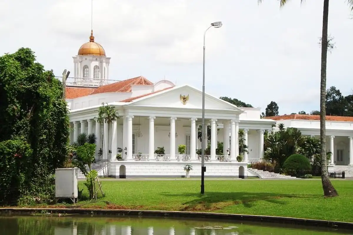 Istana Bogor - Tempat Wisata Gratis di Bogor