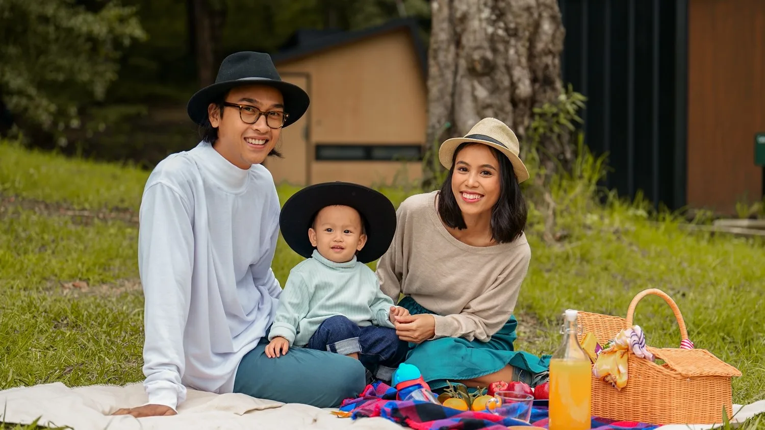 Bobocabin - family - liburan bersama keluarga