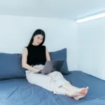 Kamar tidur Bobopod Airport CBC - hotel kapsul di indonesia