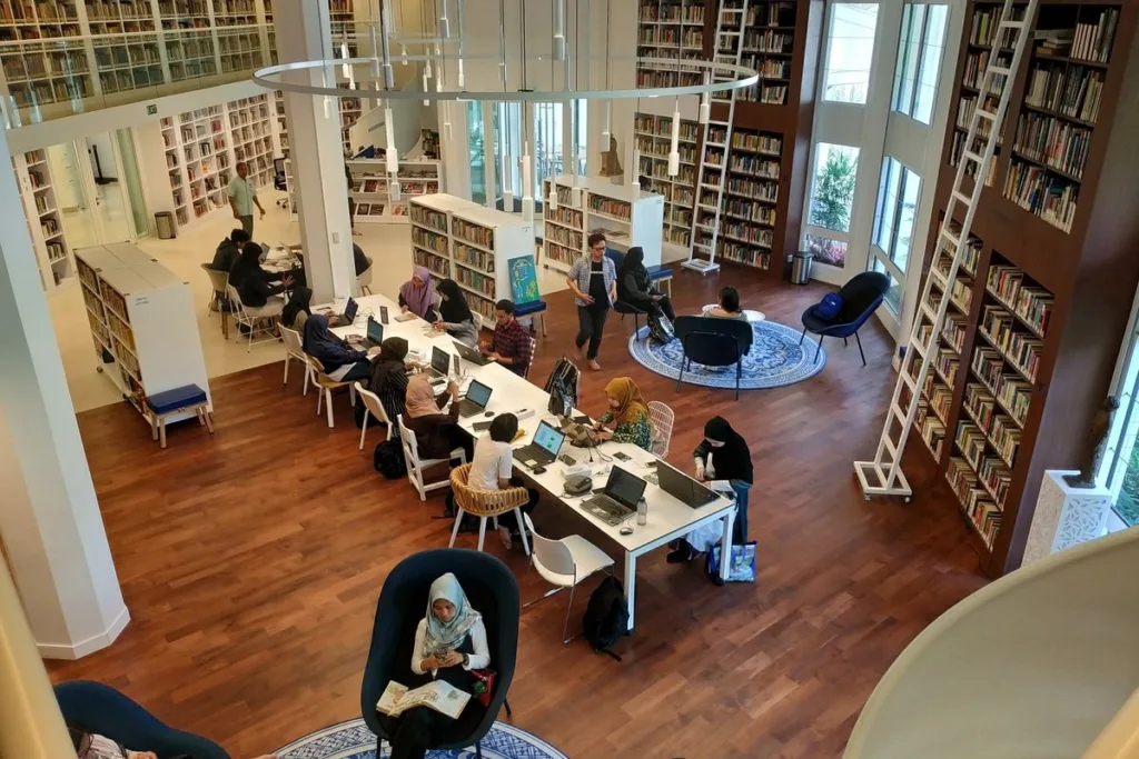 Perpustakaan Erasmus Huis - perpustakaan aesthetic di jakarta
