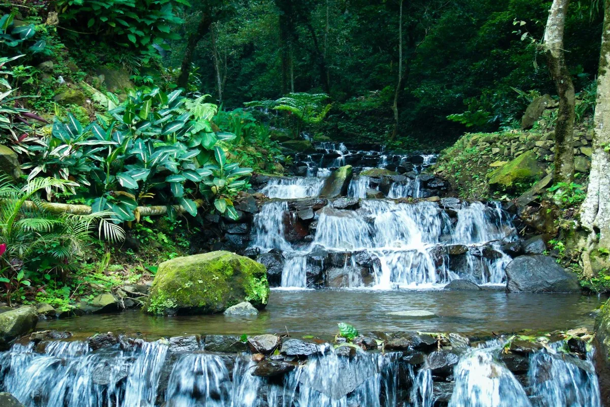 air terjun trawas, air terjun mojokerto