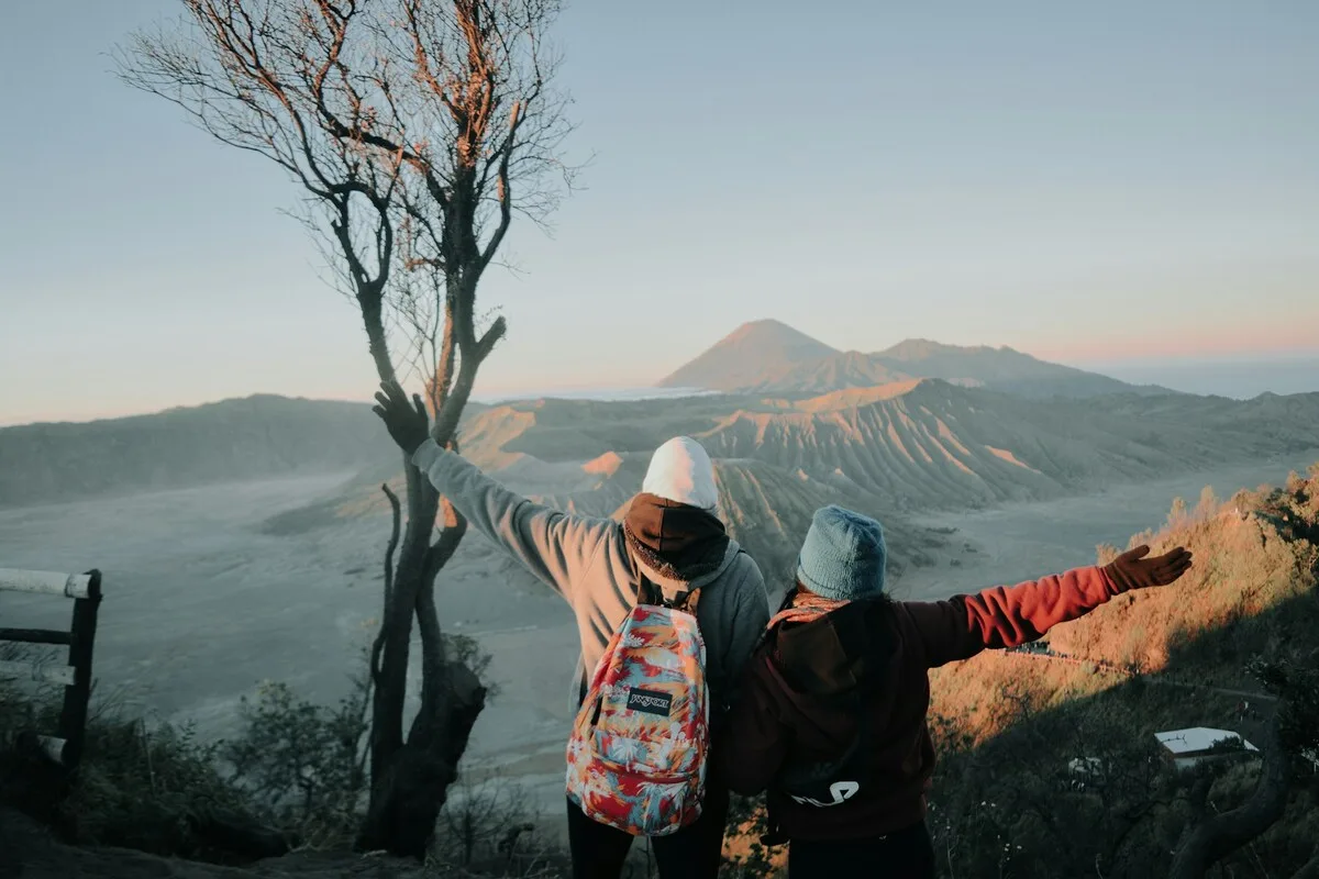 bukit kingkong gunung bromo, tempat gathering di malang