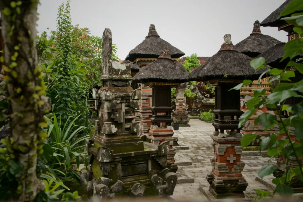 Holy Bali Bobocabin Ubud