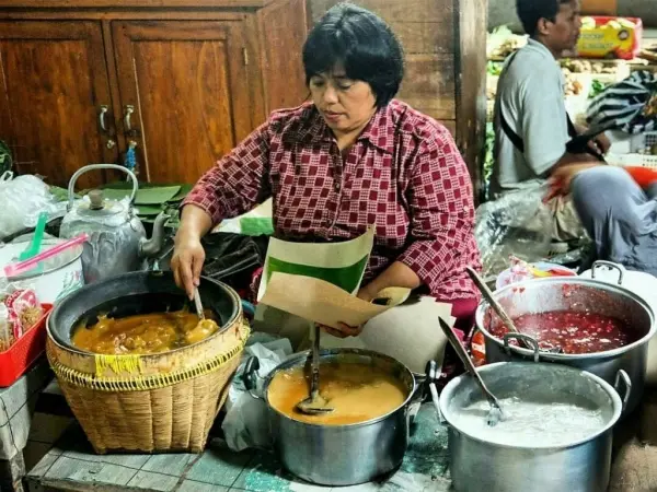 Jenang Bu Gesti - Pasar Lempuyangan - pasar tradisional Jogja