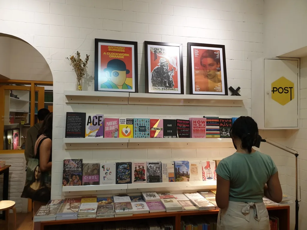 Post Bookshop - toko buku independen - pasar santa