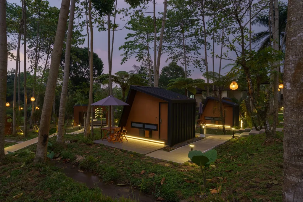 bobocabin the tavia - glamping hutan pinus