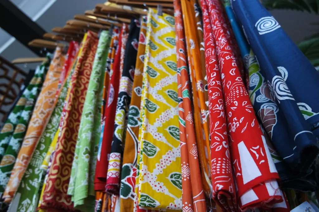 baju batik - tips belanja di Pasar Klewer Solo