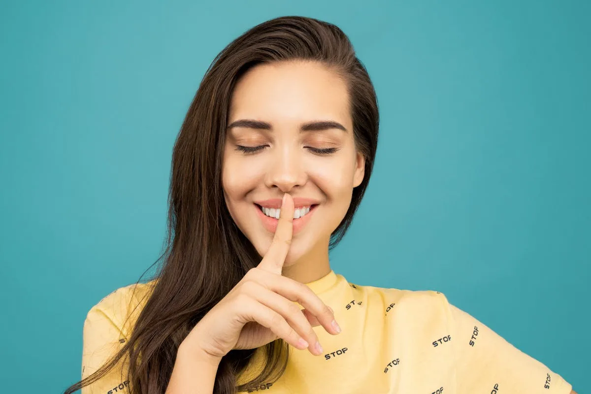 berbisik ice breaking games