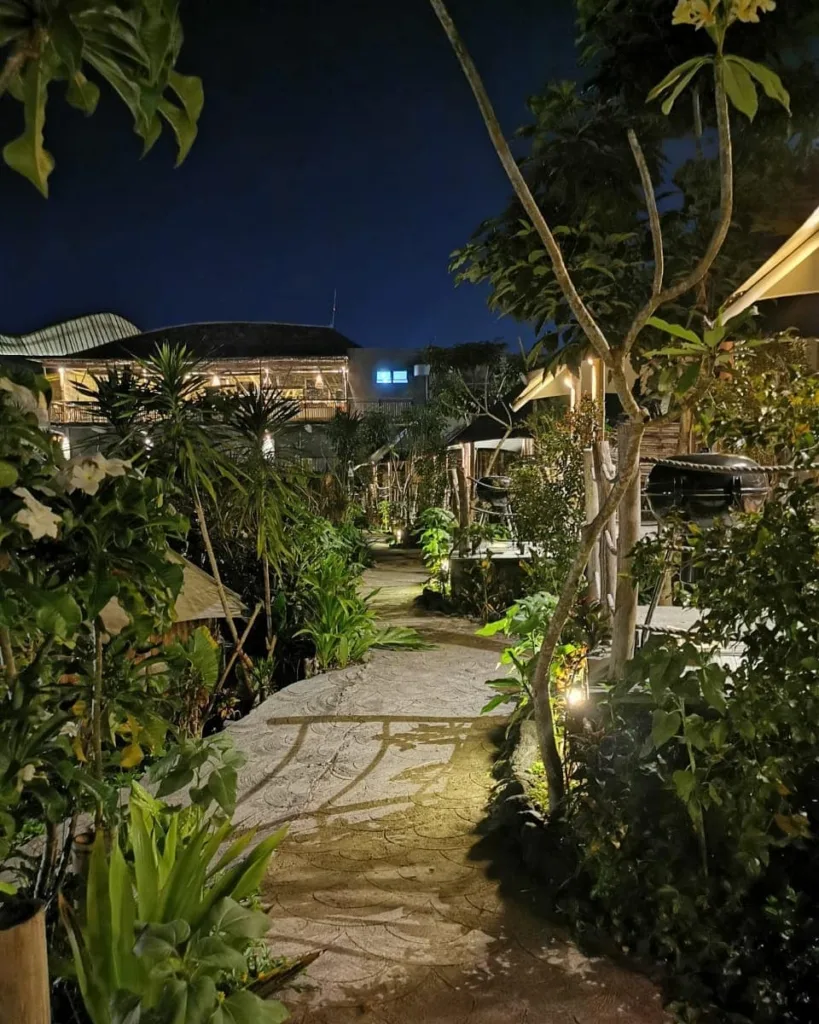 Oak Tree Glamping Resort, Batu