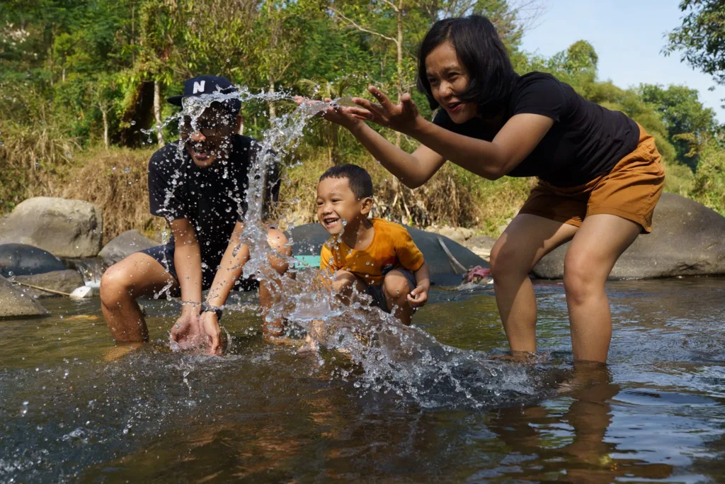 Tempat Wisata di Sekitar Bobocabin the Tavia - outbound keluarga