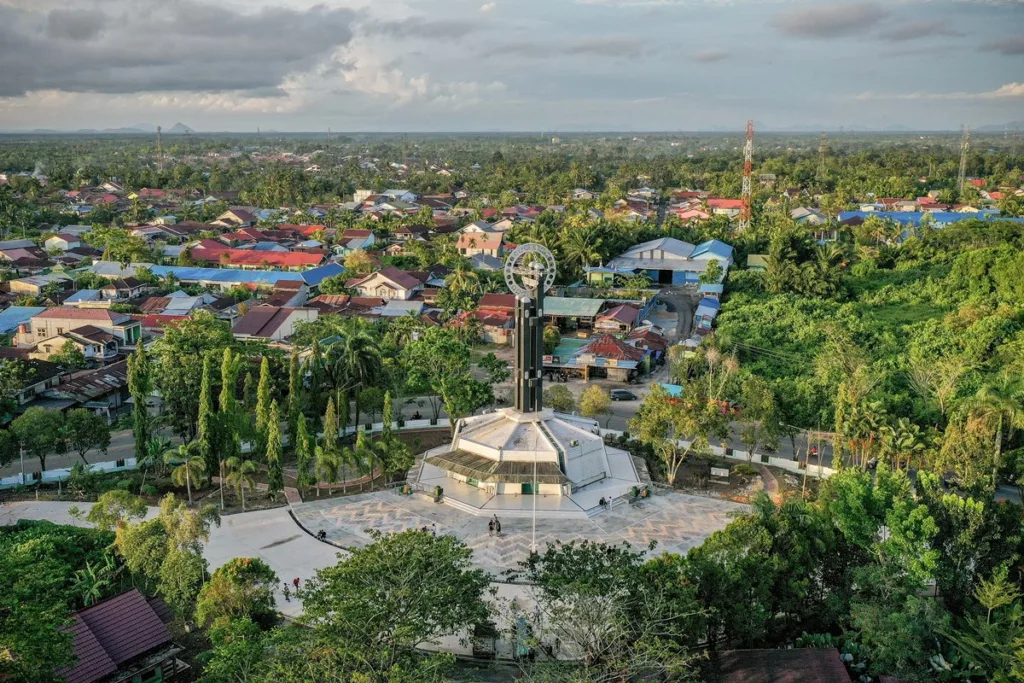 Tugu Khatulistiwa Pontianak