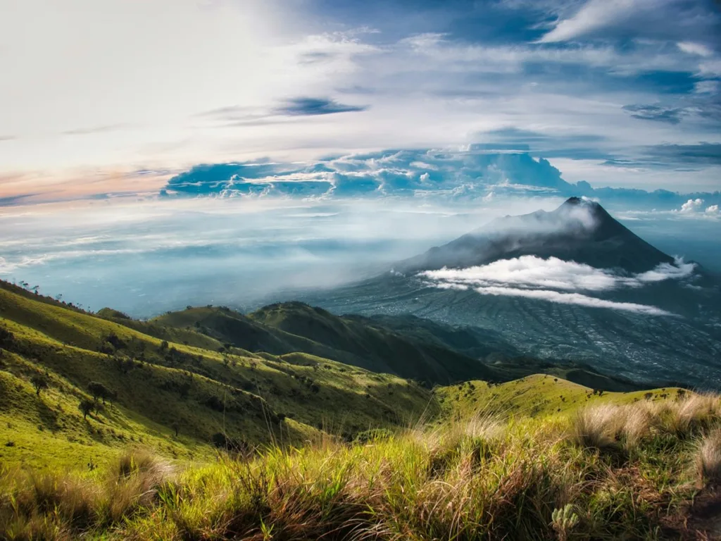 gunung merbabu - boyolali - tempat liburan di Jawa Tengah