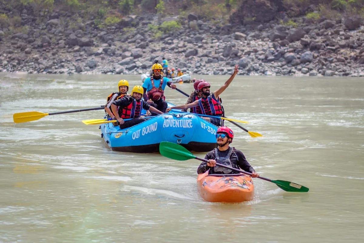 outbound di lembang, rafting