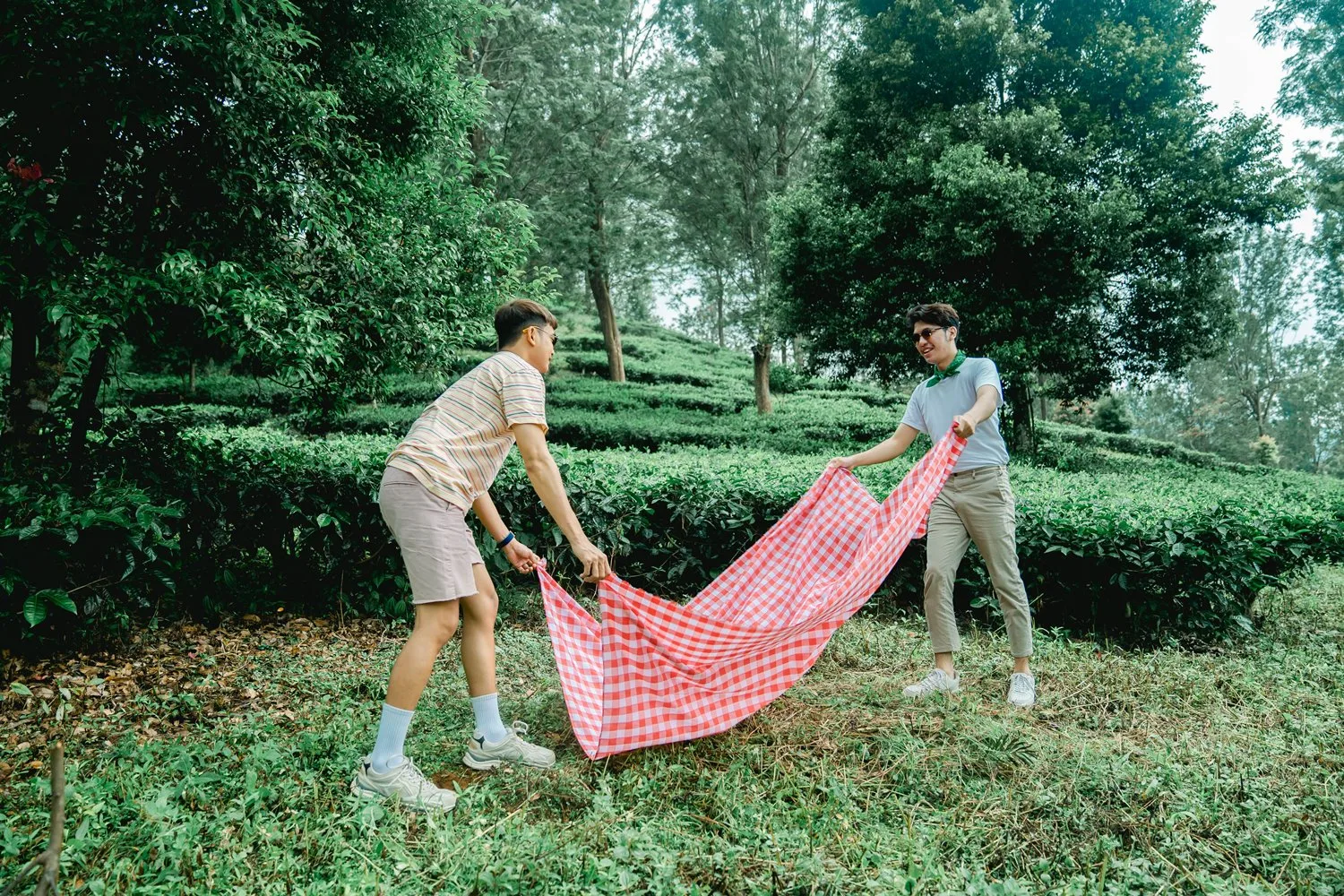 piknik di Bobocabin Gunung Mas