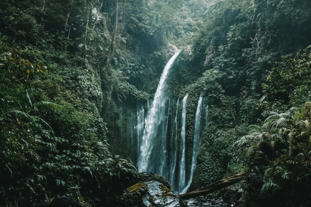 air terjun madu - tempat liburan di lombok