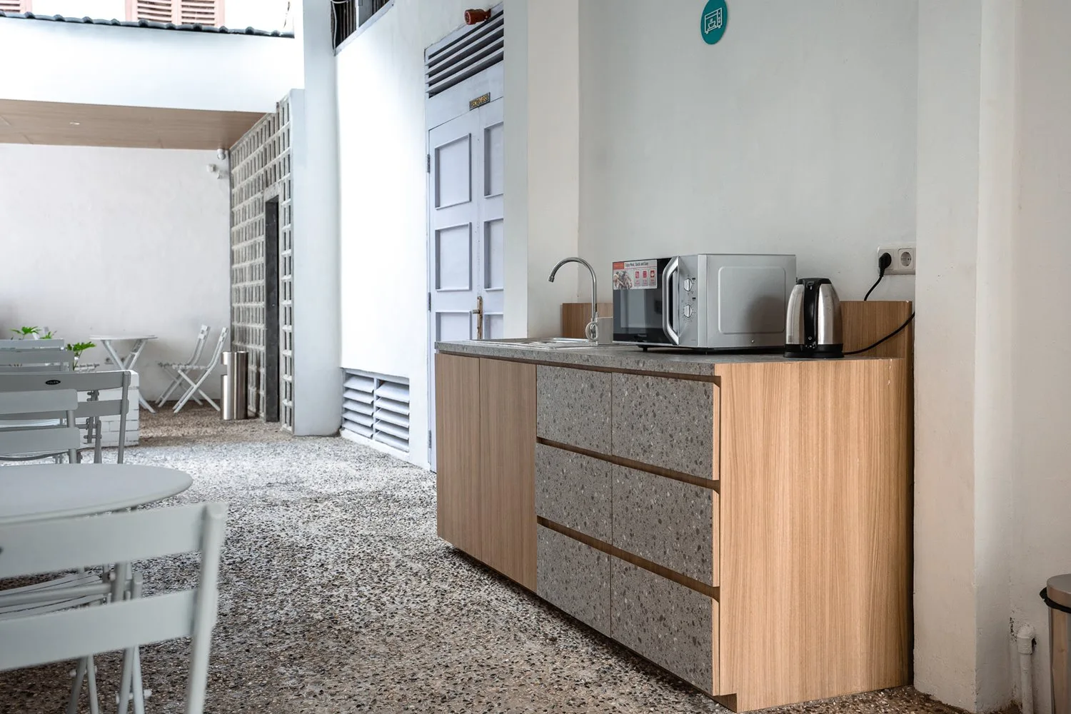 communal space - Bobopod Kota Lama Semarang