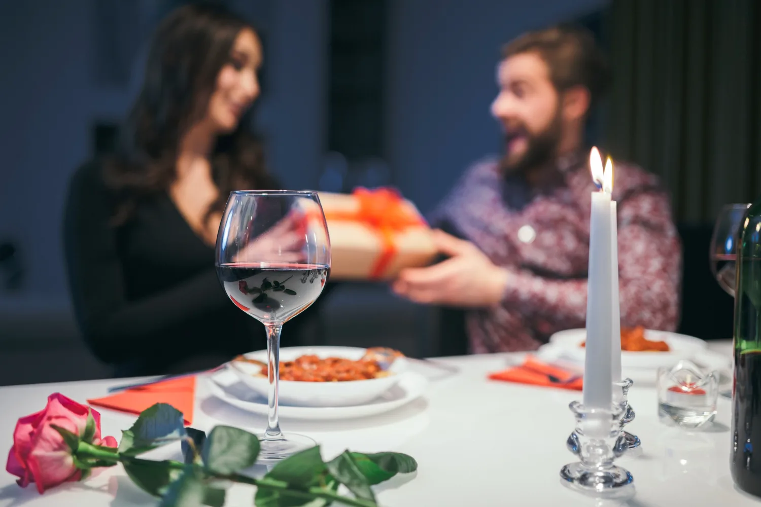 romantic dinner, dinner romantis, makan malam romantis, couple