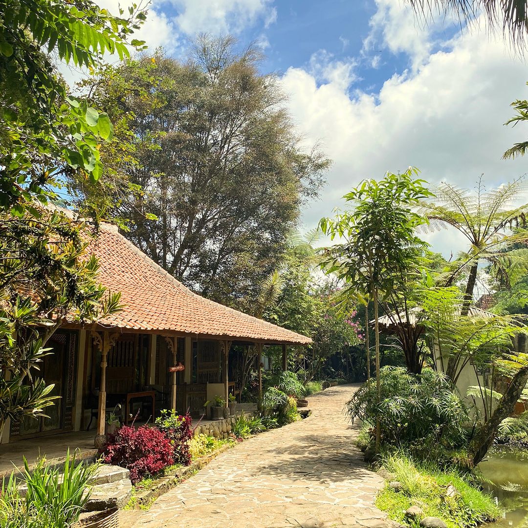 hotel bulan madu terbaik bandung