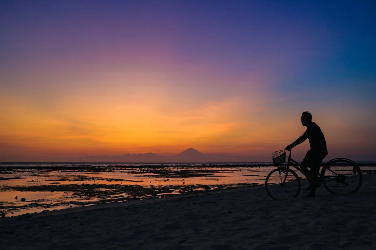 sunset lombok, bukit merese