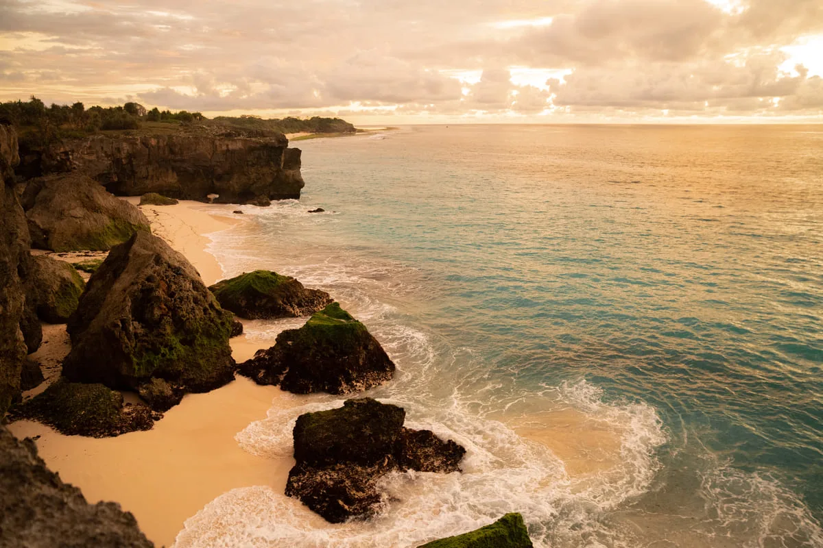 mandorak beach, pantai nihiwatu, sumba