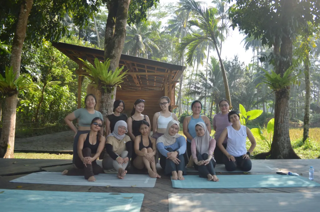 Beyond The Mat - Yoga di Madasari